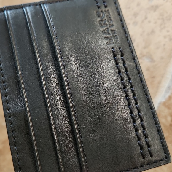Marc New York Brown Leather Card Holder - Picture 6 of 6